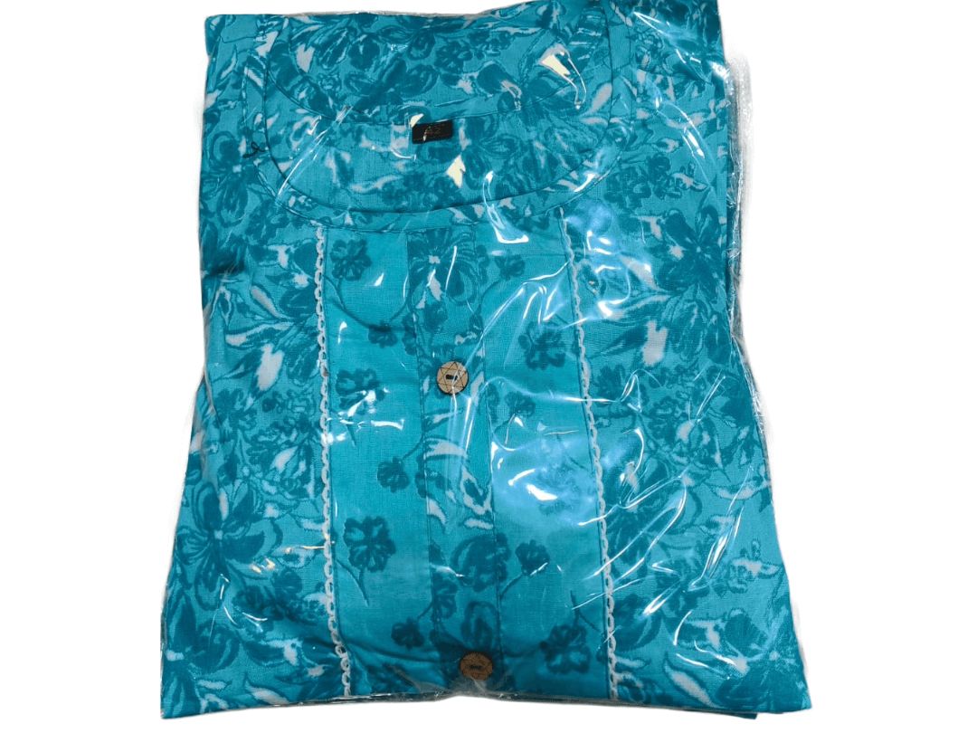 नीले रंग का फूलों वाला सूट दुपट्टे के साथ