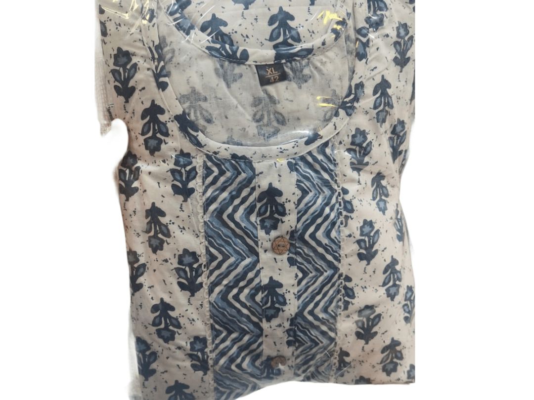 डुपट्टा के साथ सफेद और नीले प्रिंटेड कॉम्बो